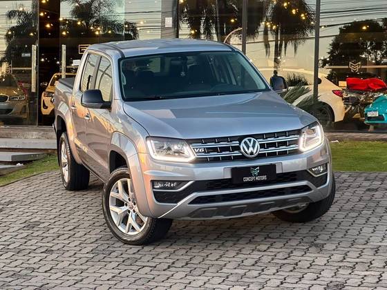 VOLKSWAGEN AMAROK 3.0 V6 TDI DIESEL HIGHLINE CD 4MOTION AUTOMÁTICO